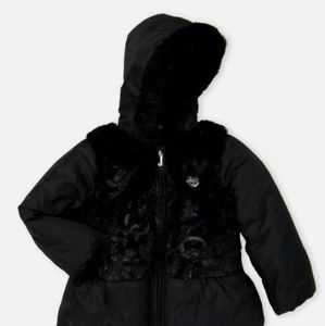 Juicy couture fur jacket size 18 month.